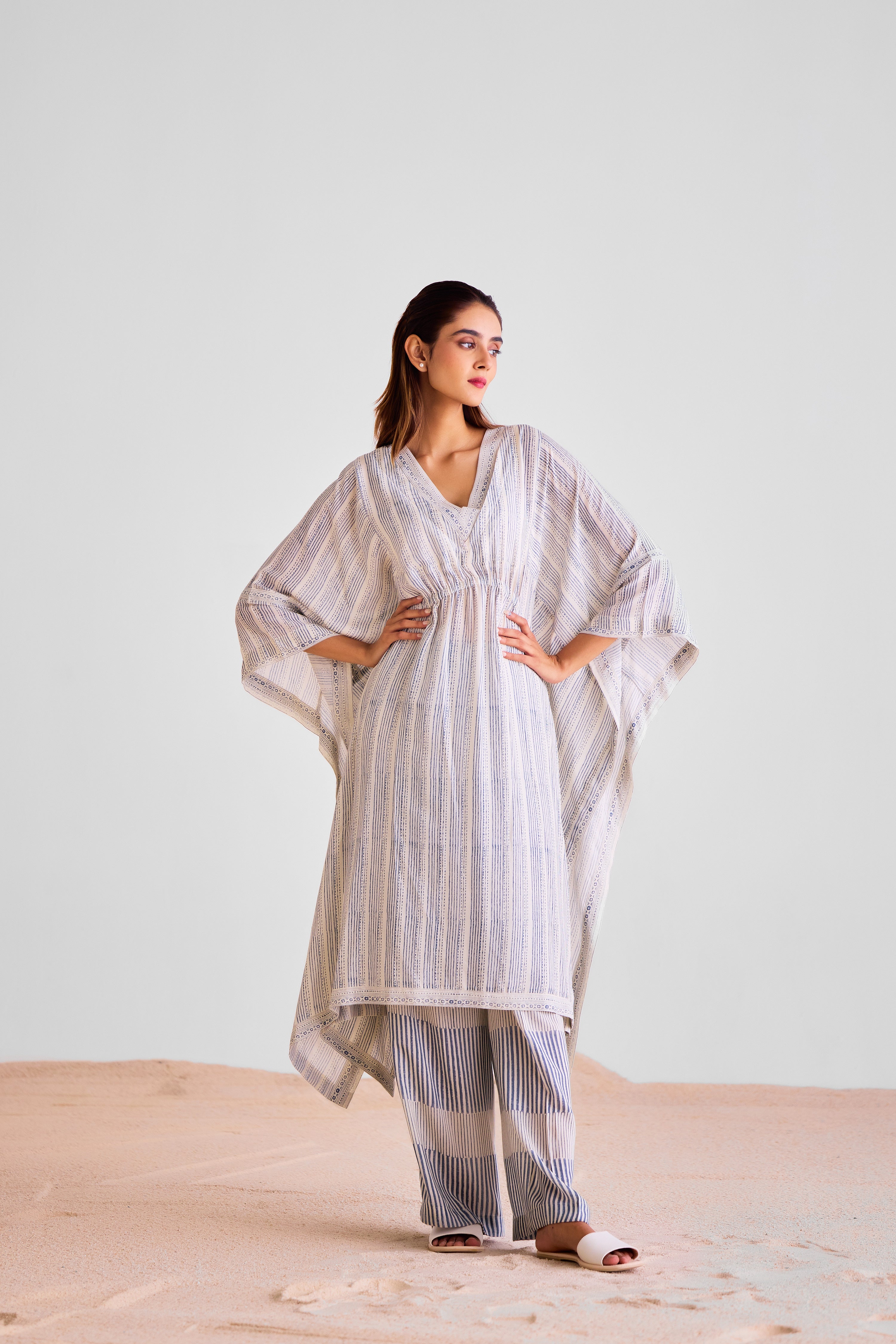 CNC227 - Off-White kaftan with trousers