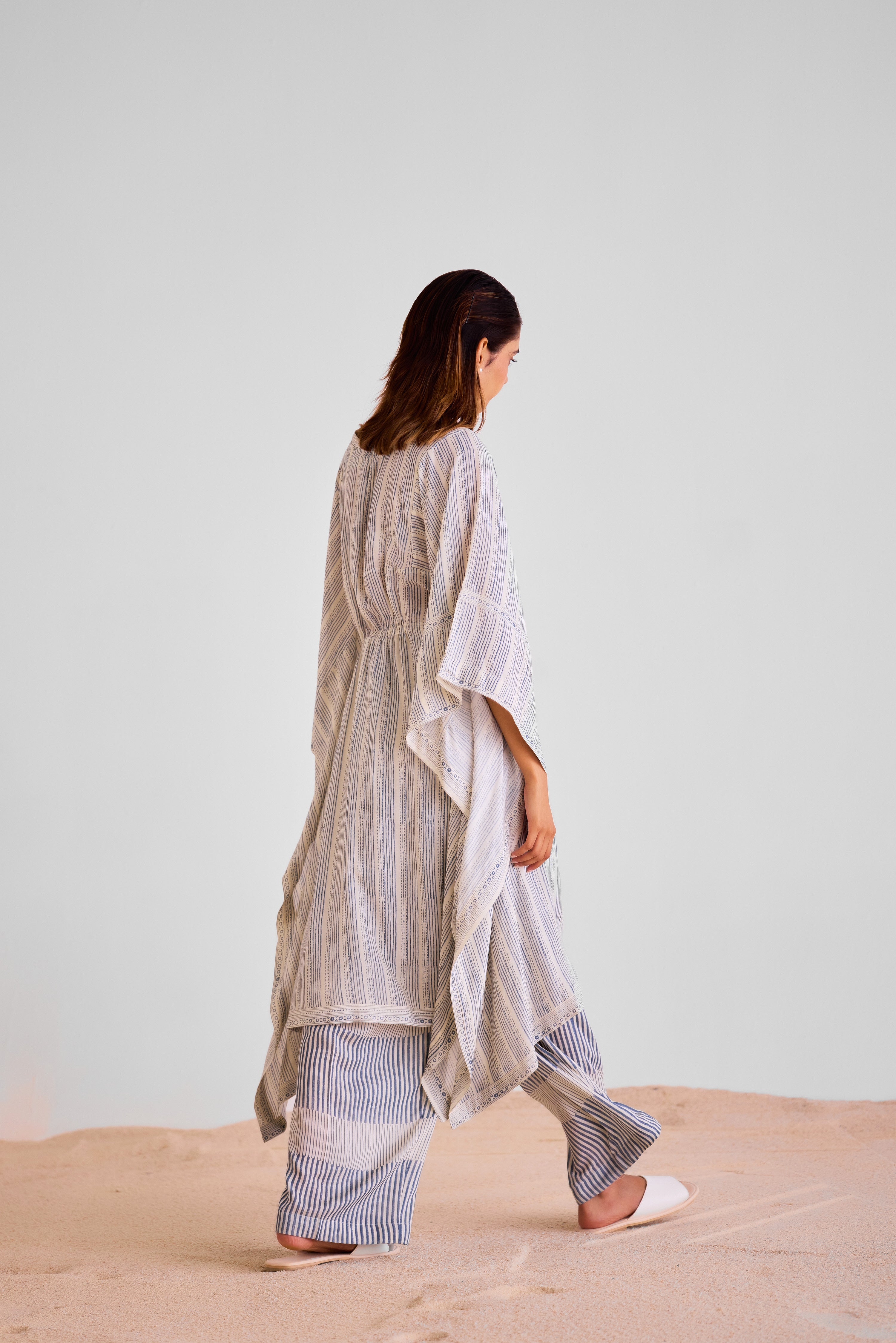 CNC227 - Off-White kaftan with trousers