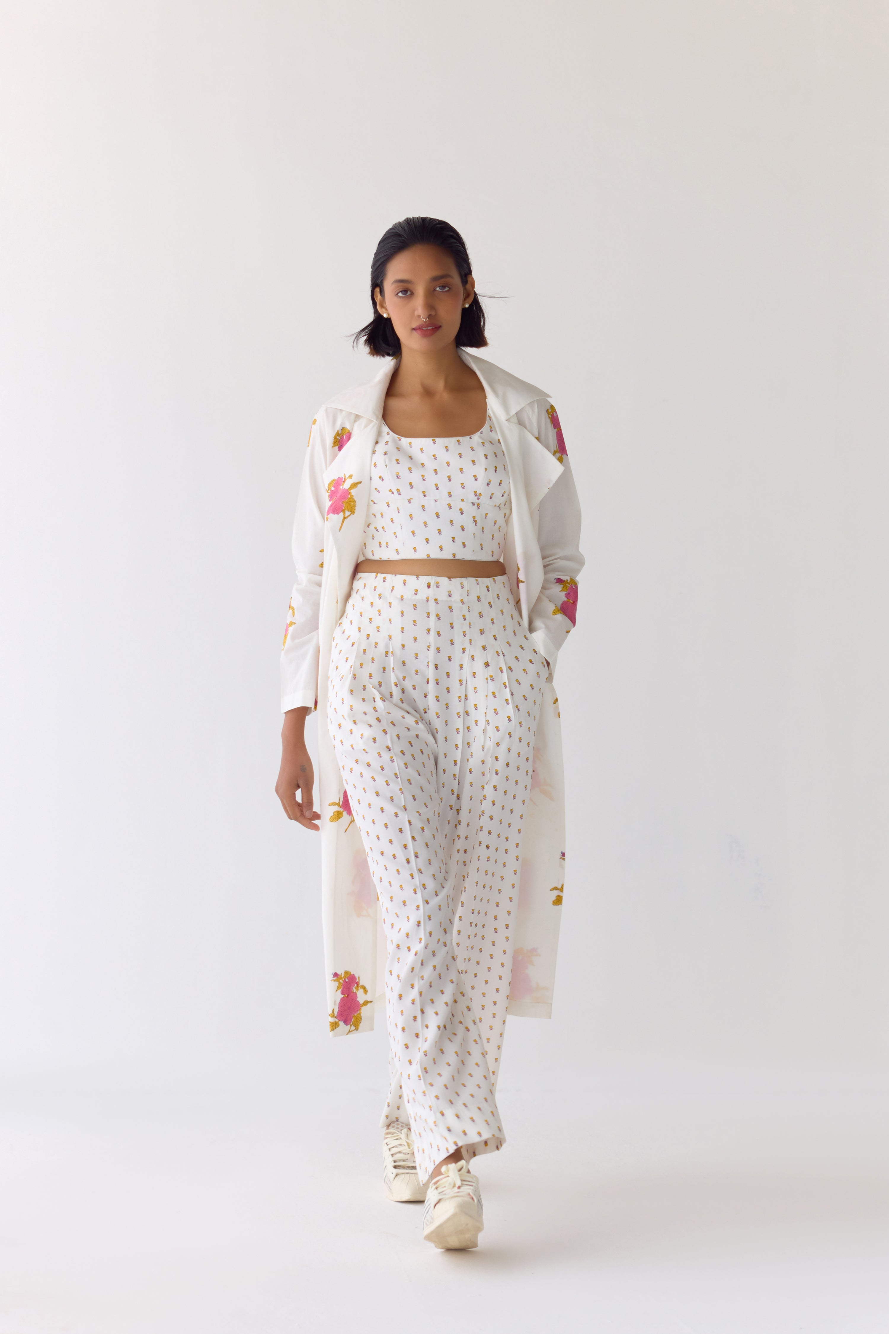 White Jacket Set - CNC207