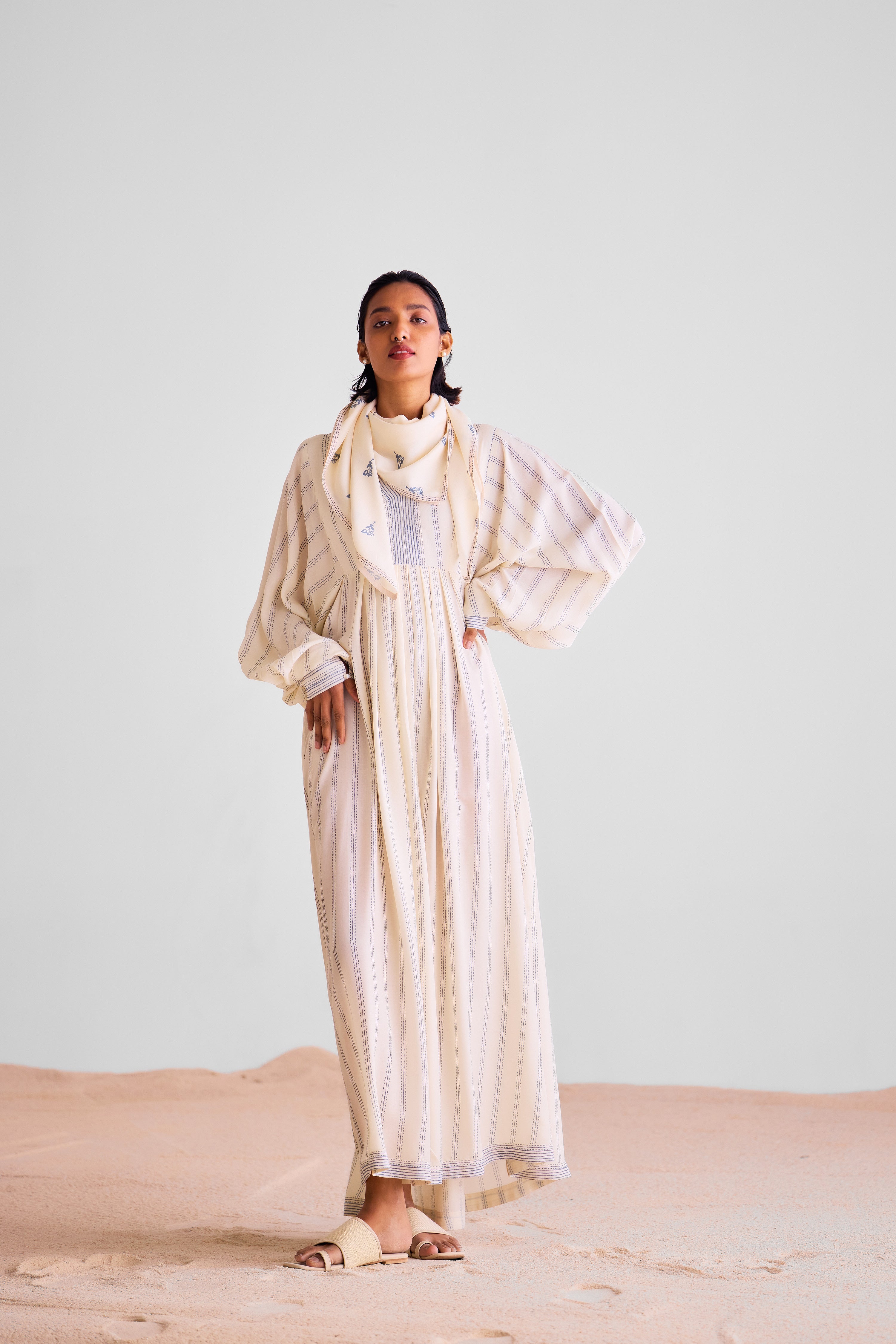 CNC226 - Off white kaftan with scarf set