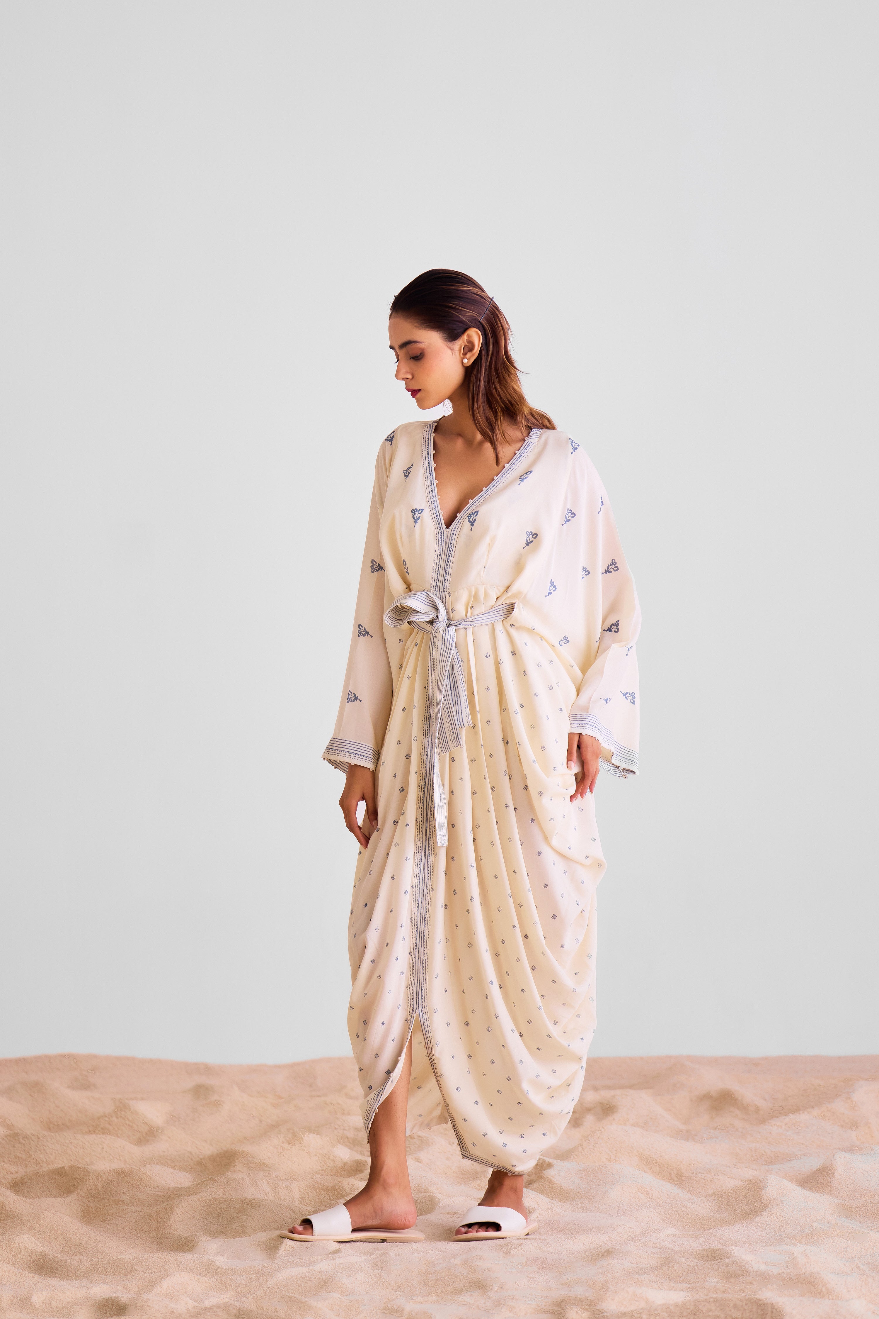 CNC228 - Off white kaftan with belt and scarf set