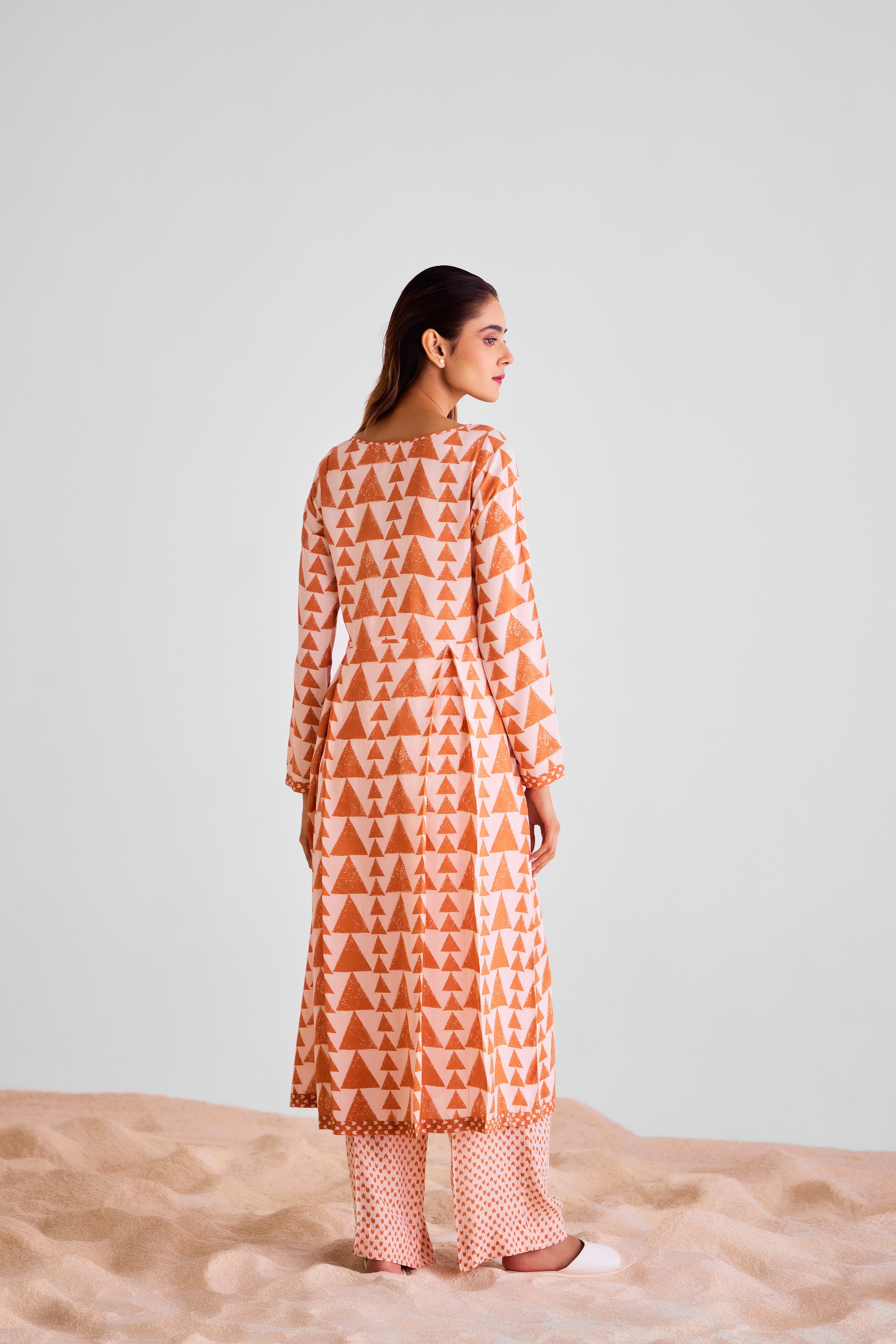 CNC230 - Peach and rust orange kurta set