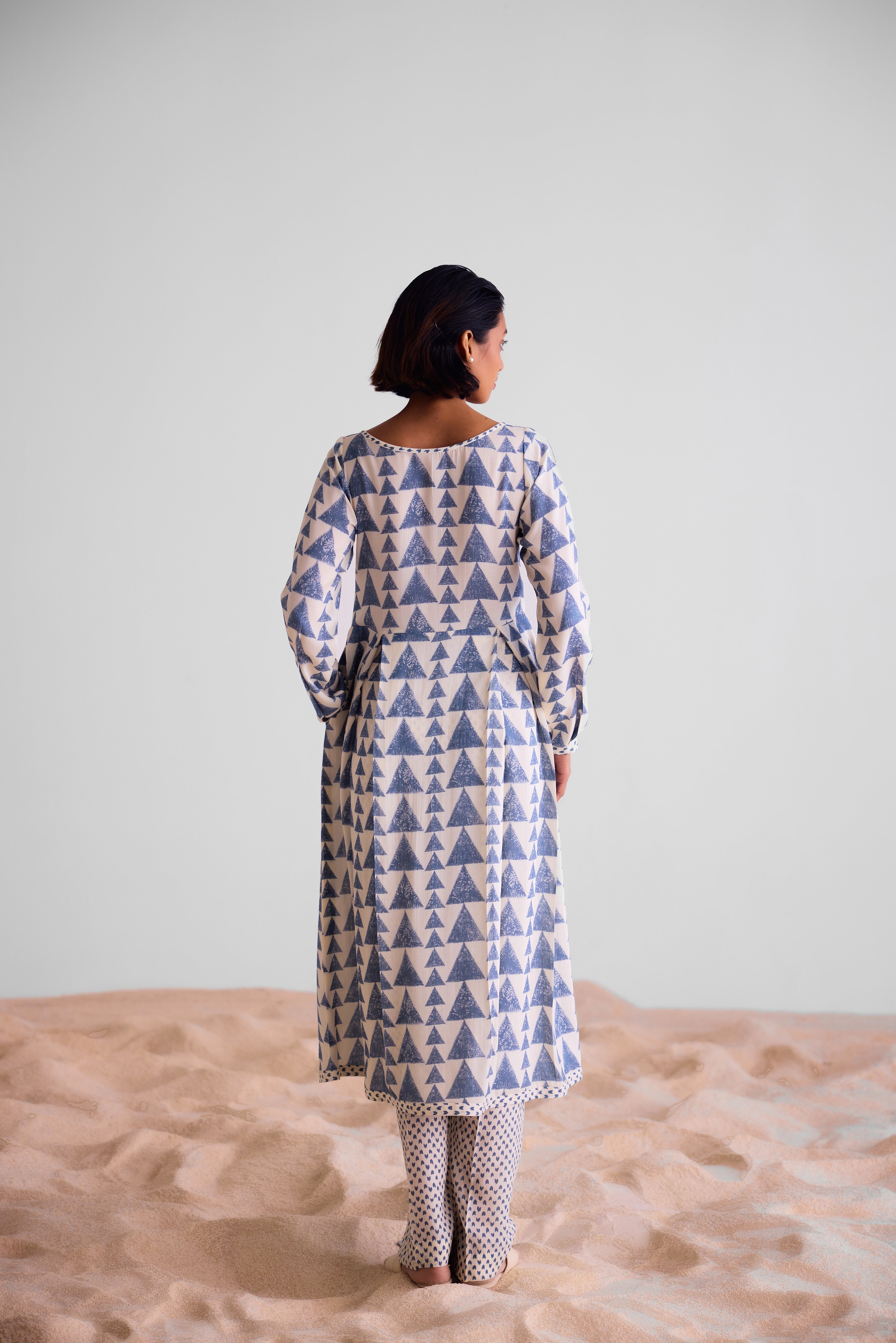 CNC231 - Off-white and blue kurta set.