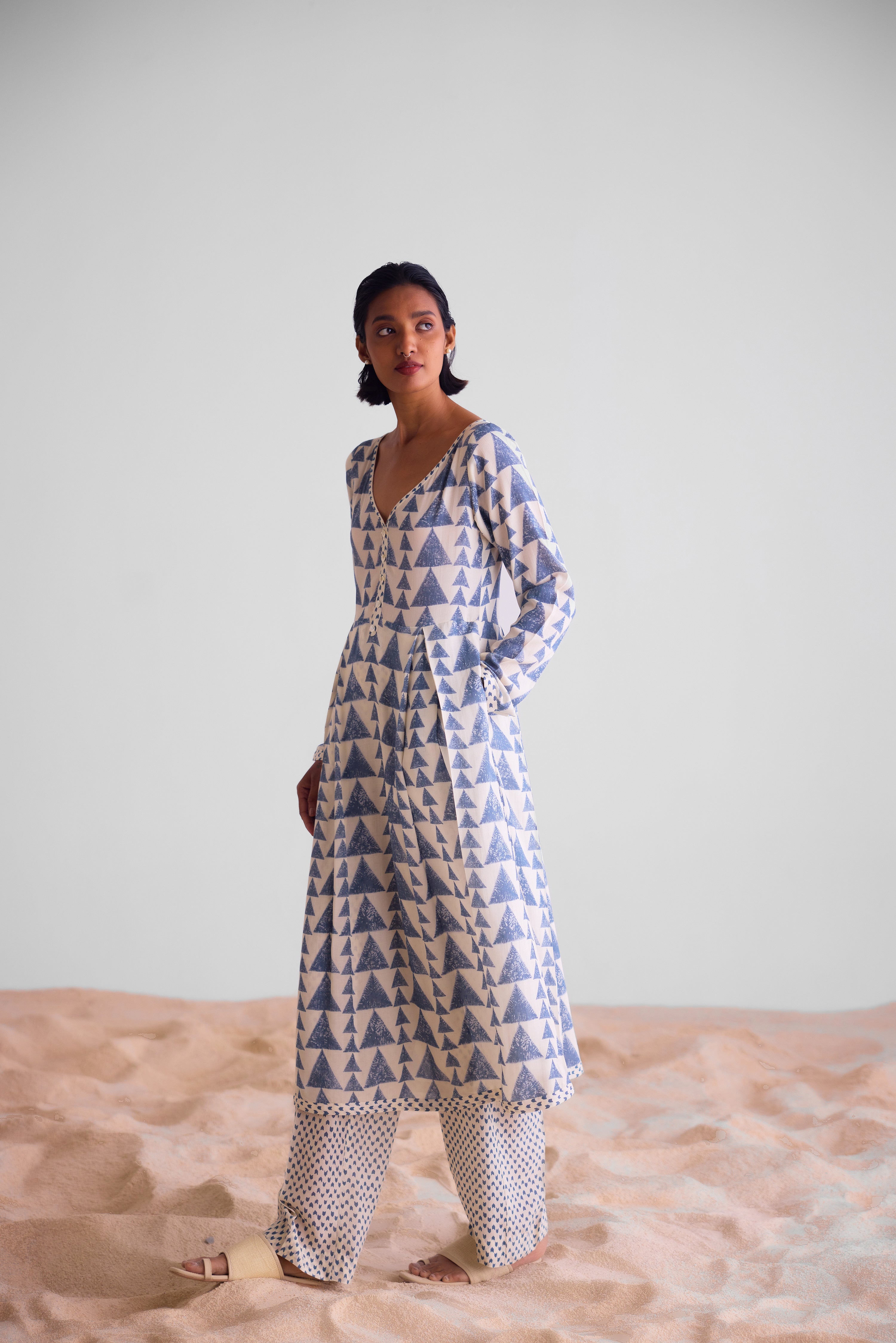 CNC231 - Off-white and blue kurta set.