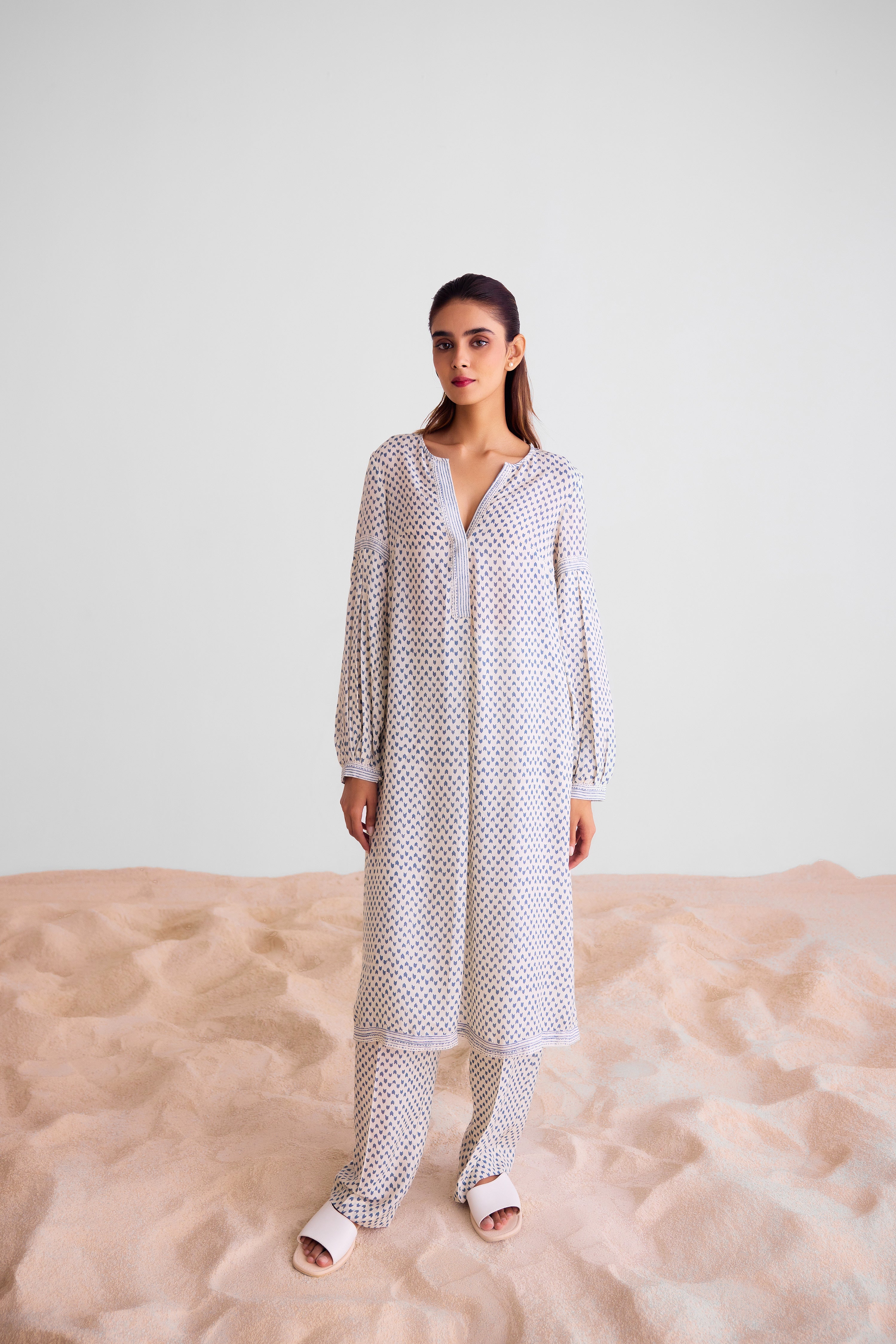 CNC234 - Off-white kurta set