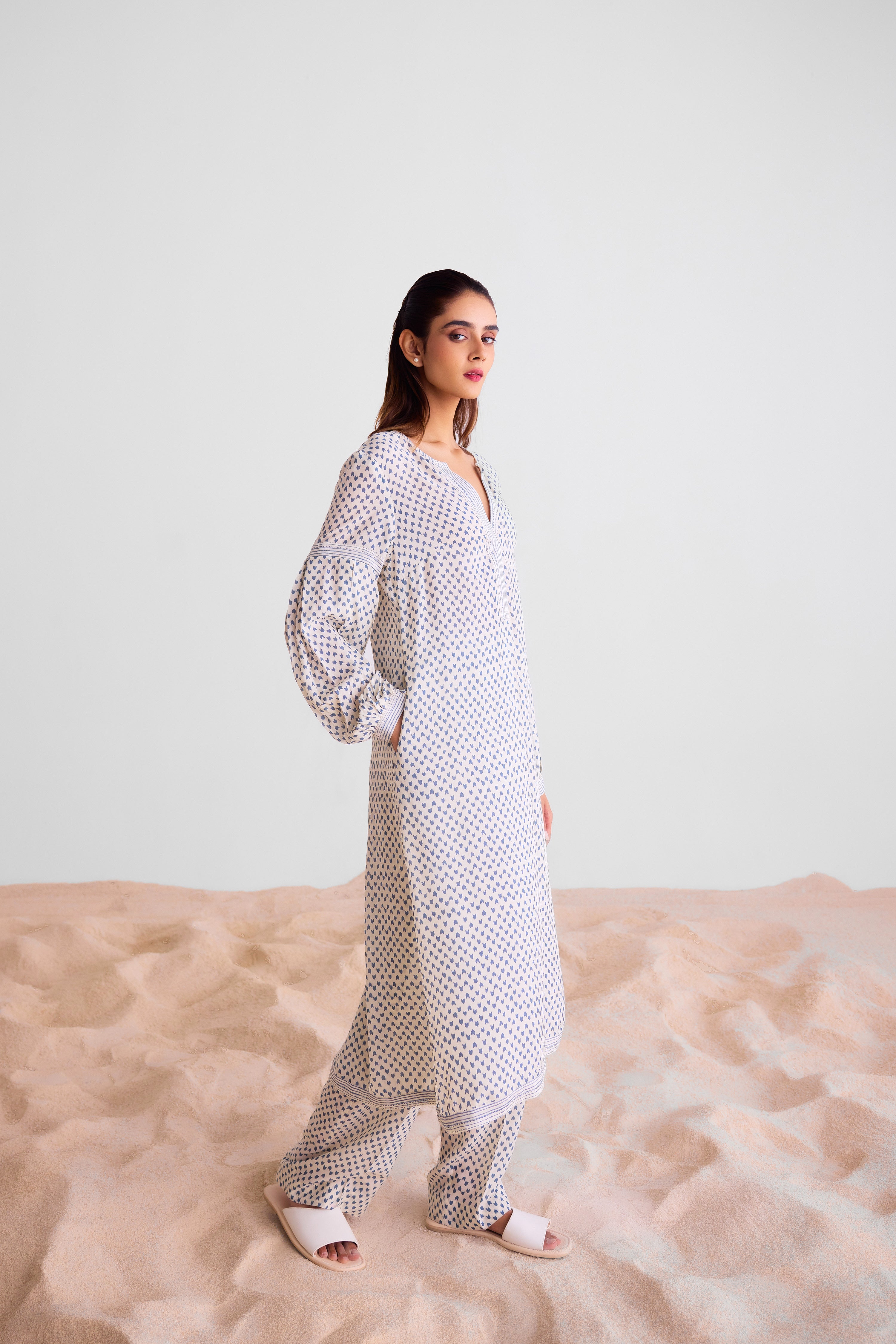 CNC234 - Off-white kurta set