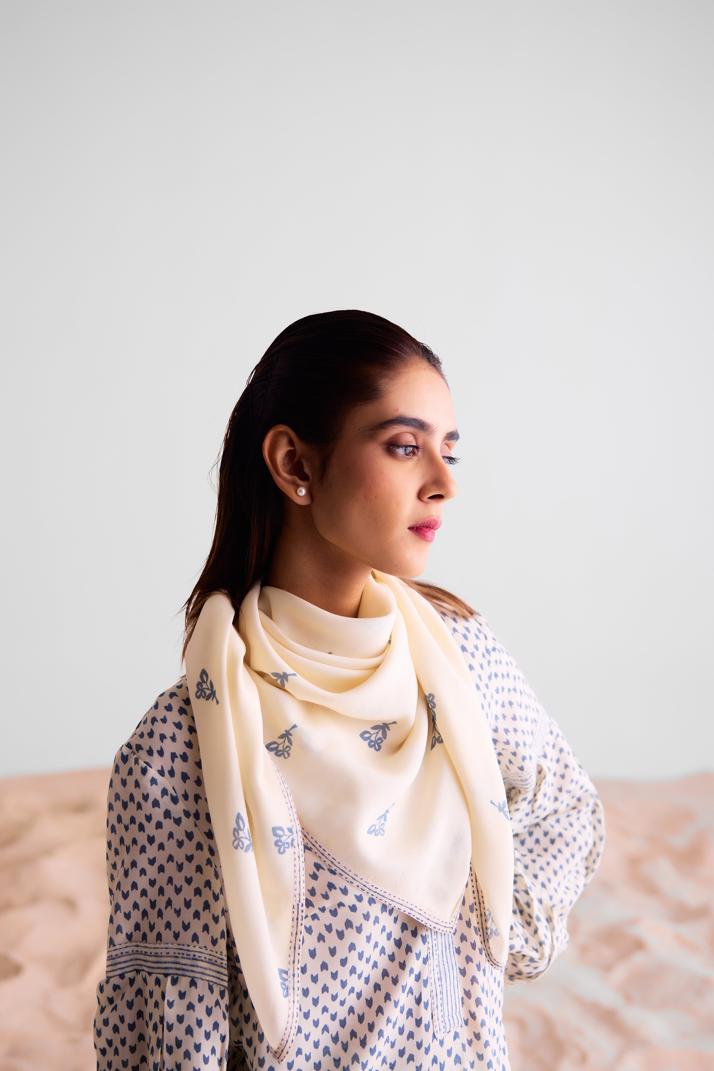 CNC234 - Off-white kurta set