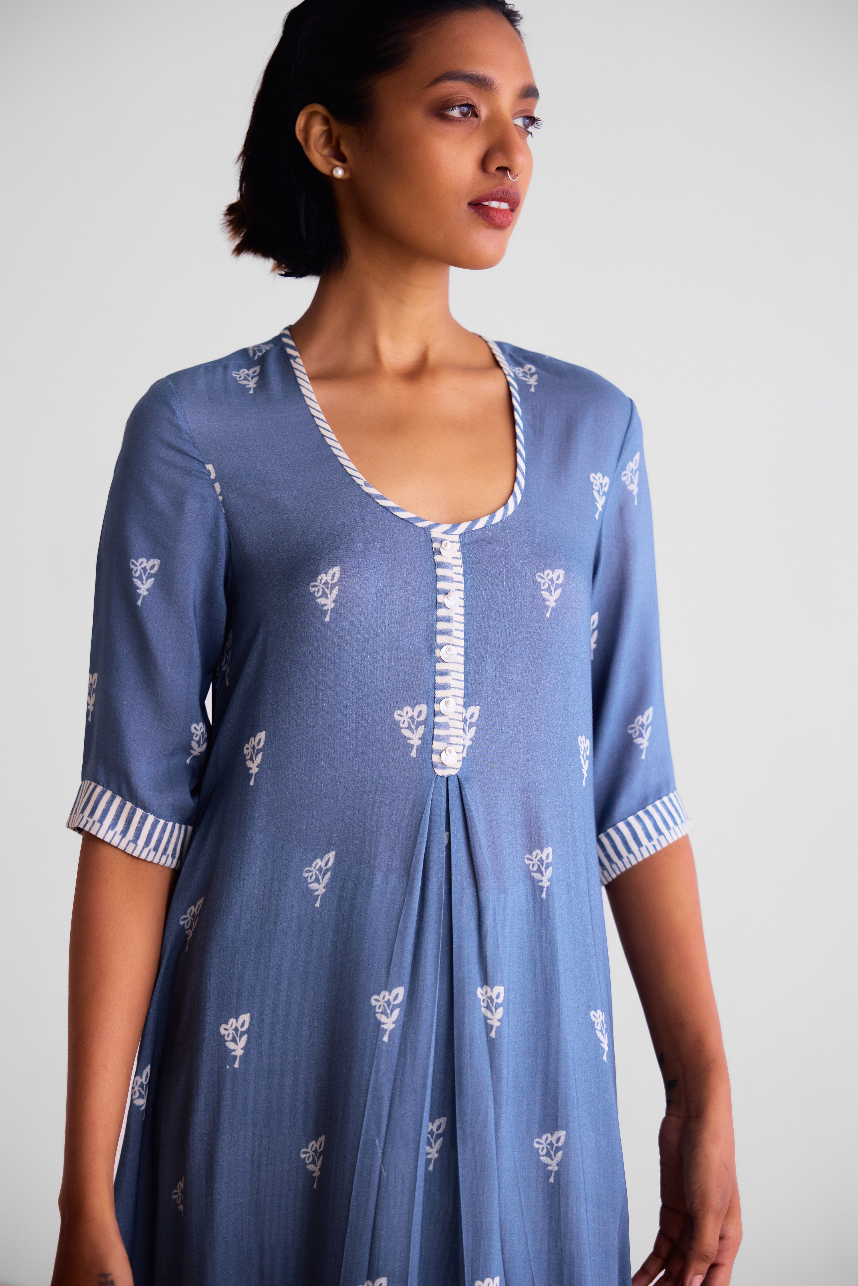 CNC235 - Blue grey & off-white kurta set