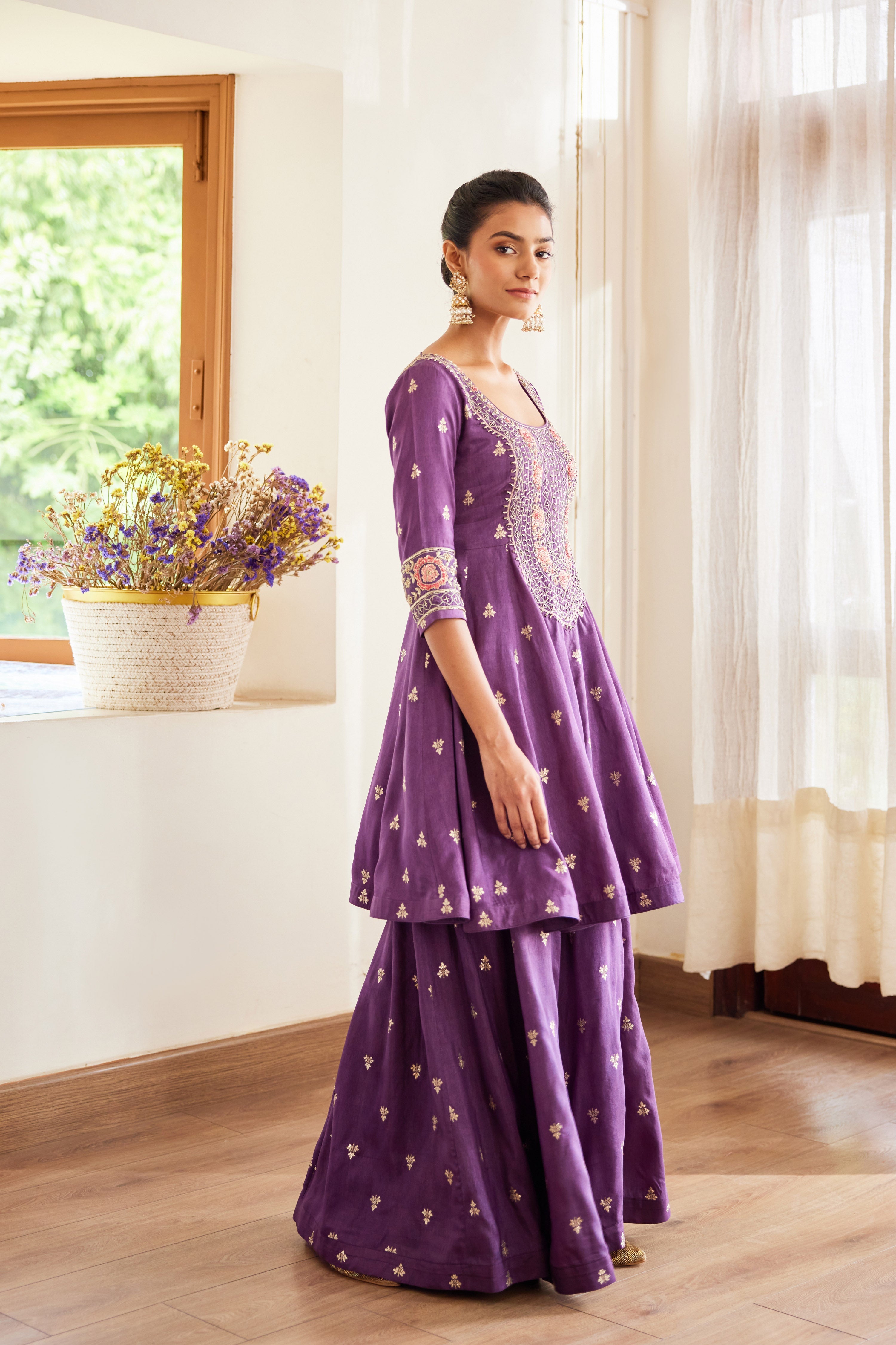 Wine Sharara Set.