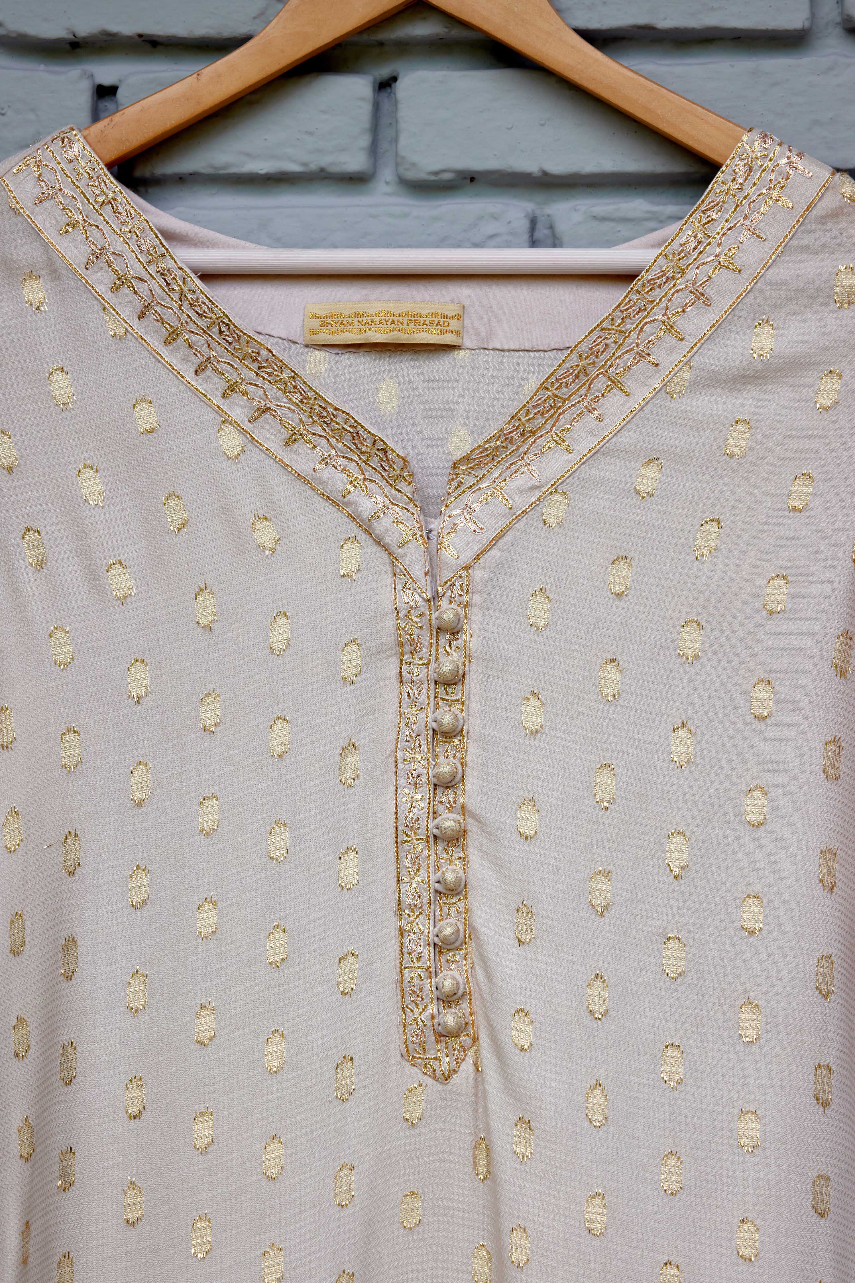 Off-White Kurta Set.