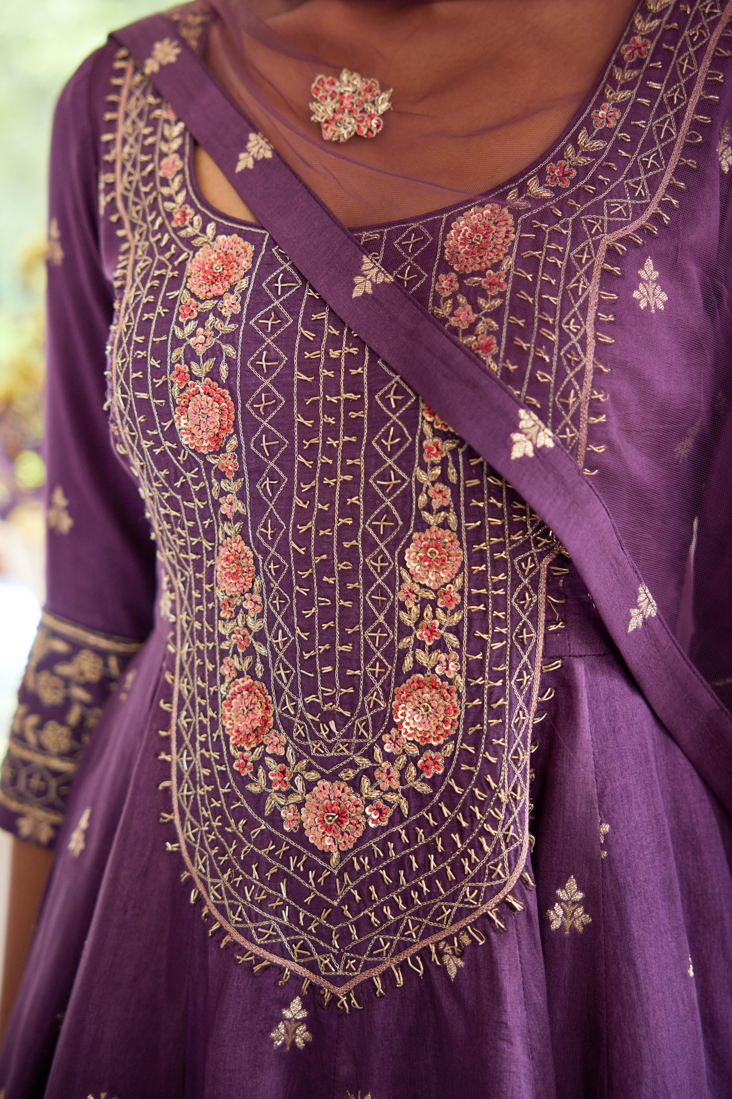 Wine Sharara Set.