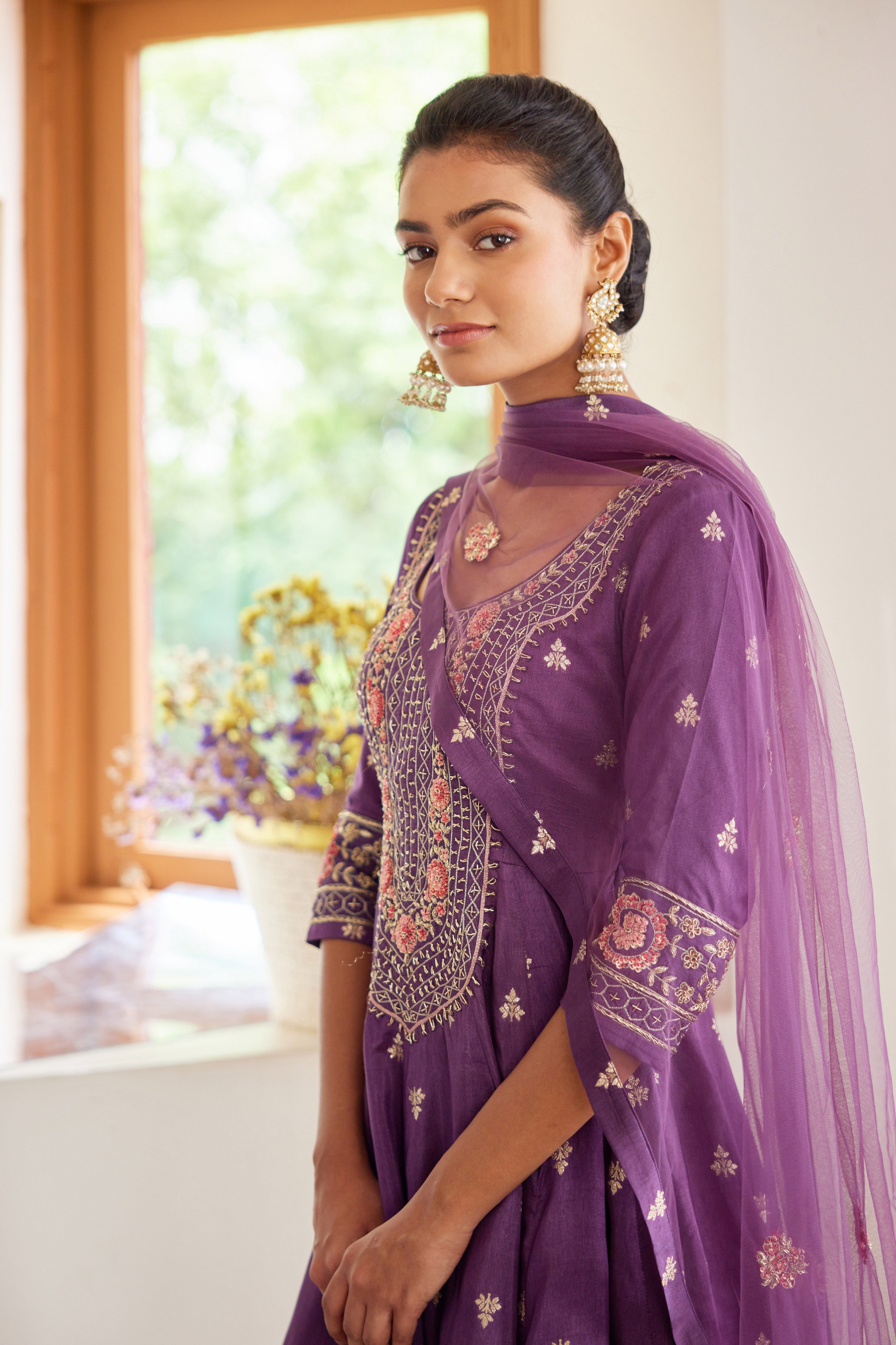 Wine Sharara Set.