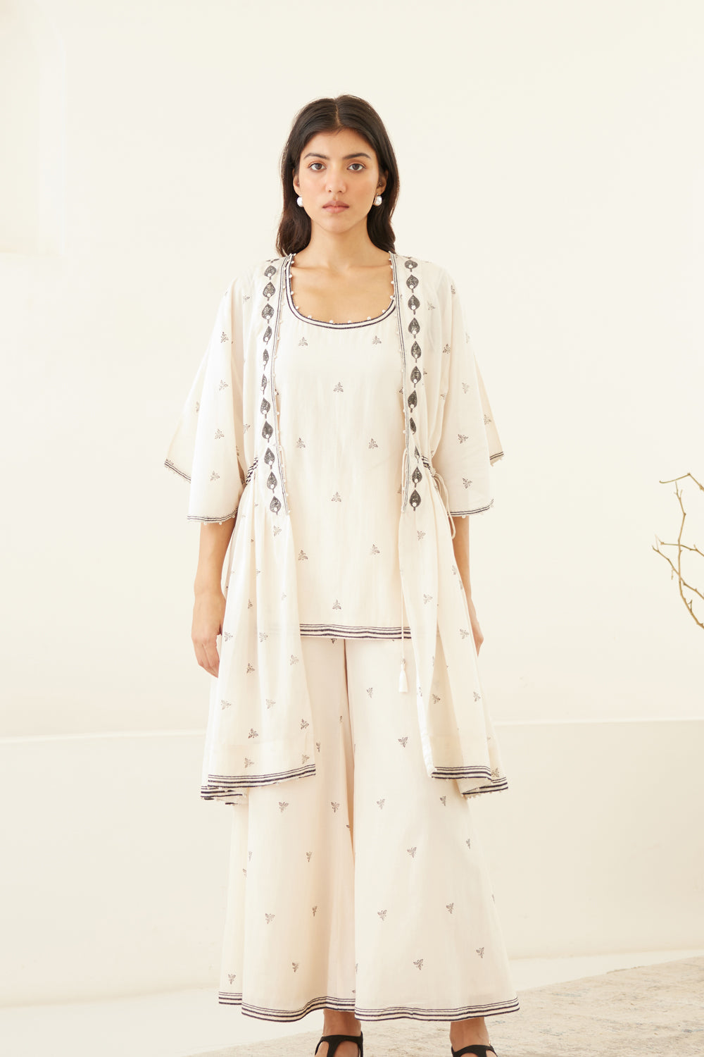Buy Vanilla White - Beluga Black Tunic Set | Cotton and Clay