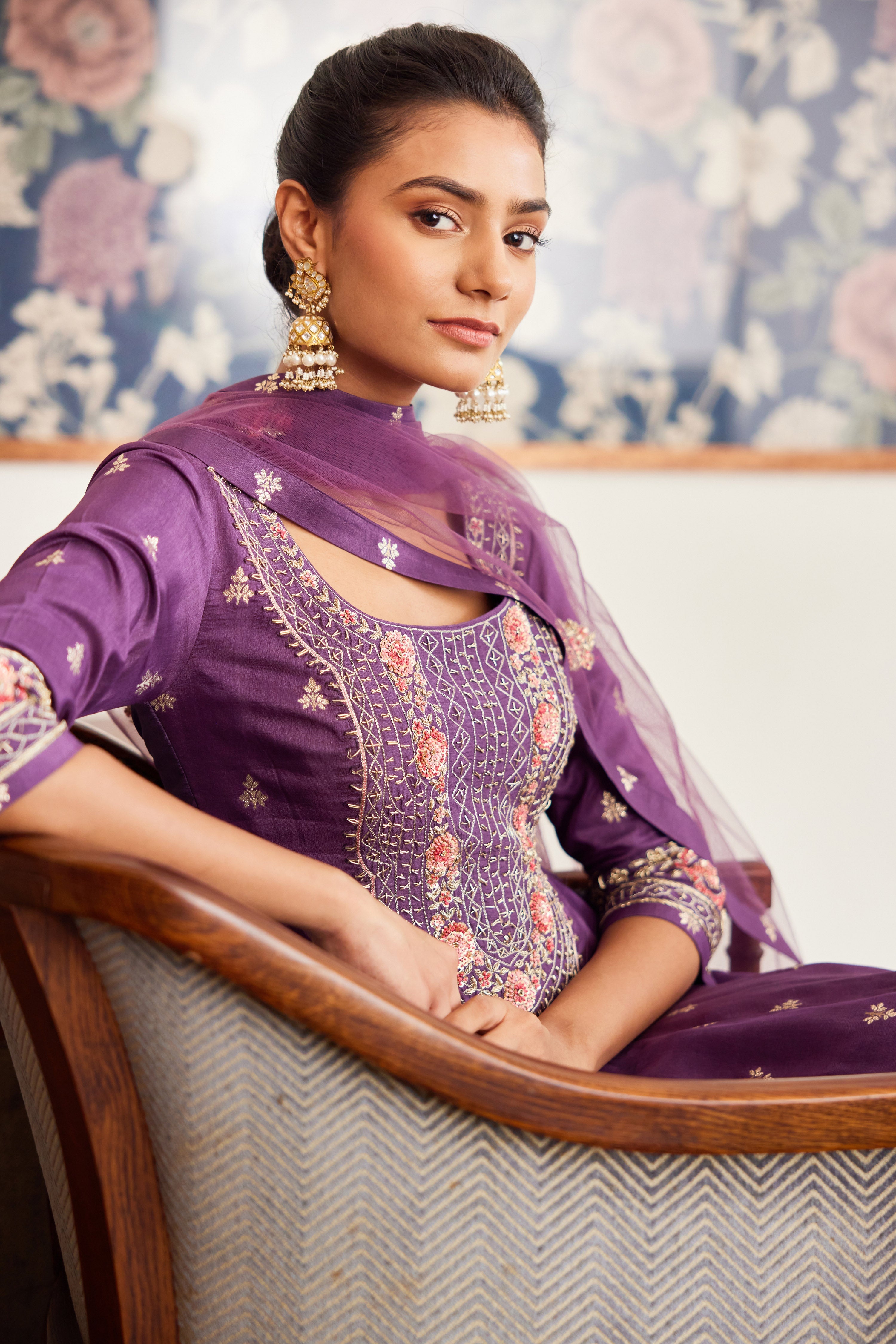 Wine Sharara Set.